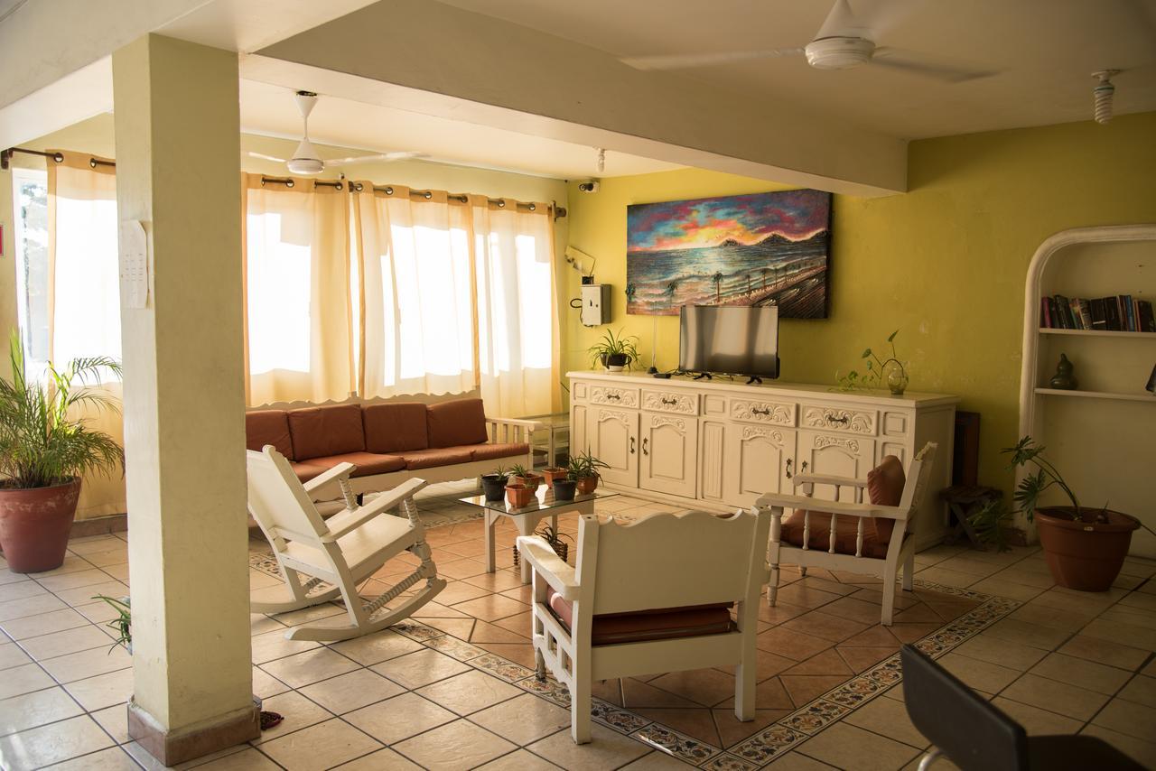 Hotel Esperanza ماساتلان المظهر الخارجي الصورة